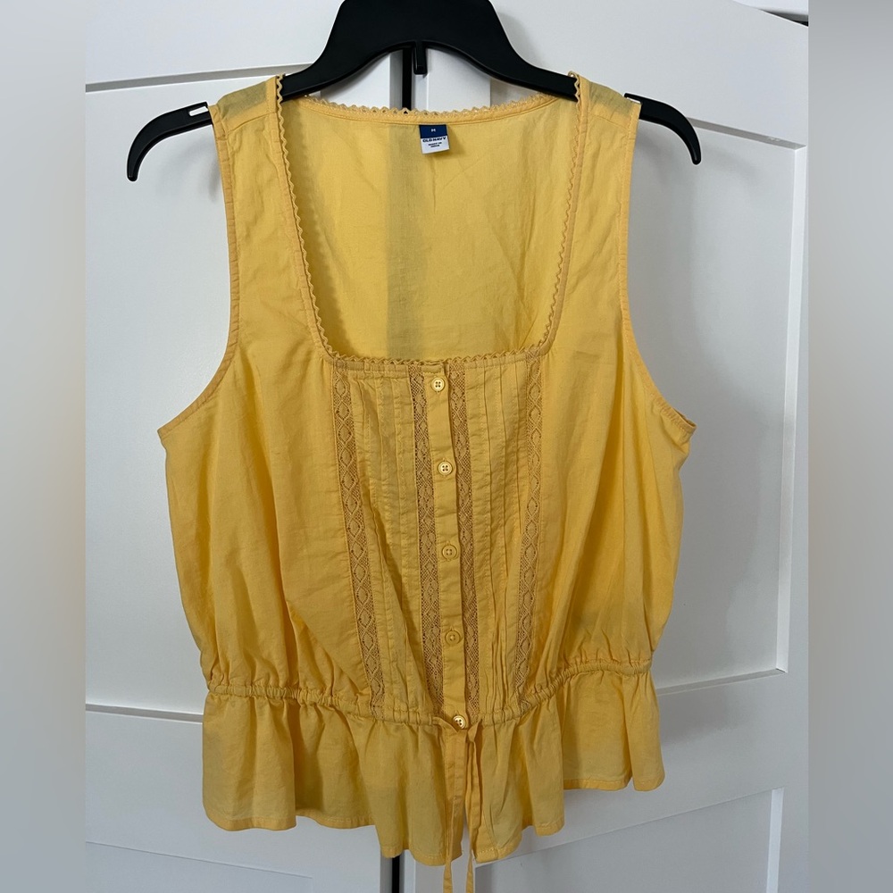 Old Navy Yellow Button-Front Tank Top